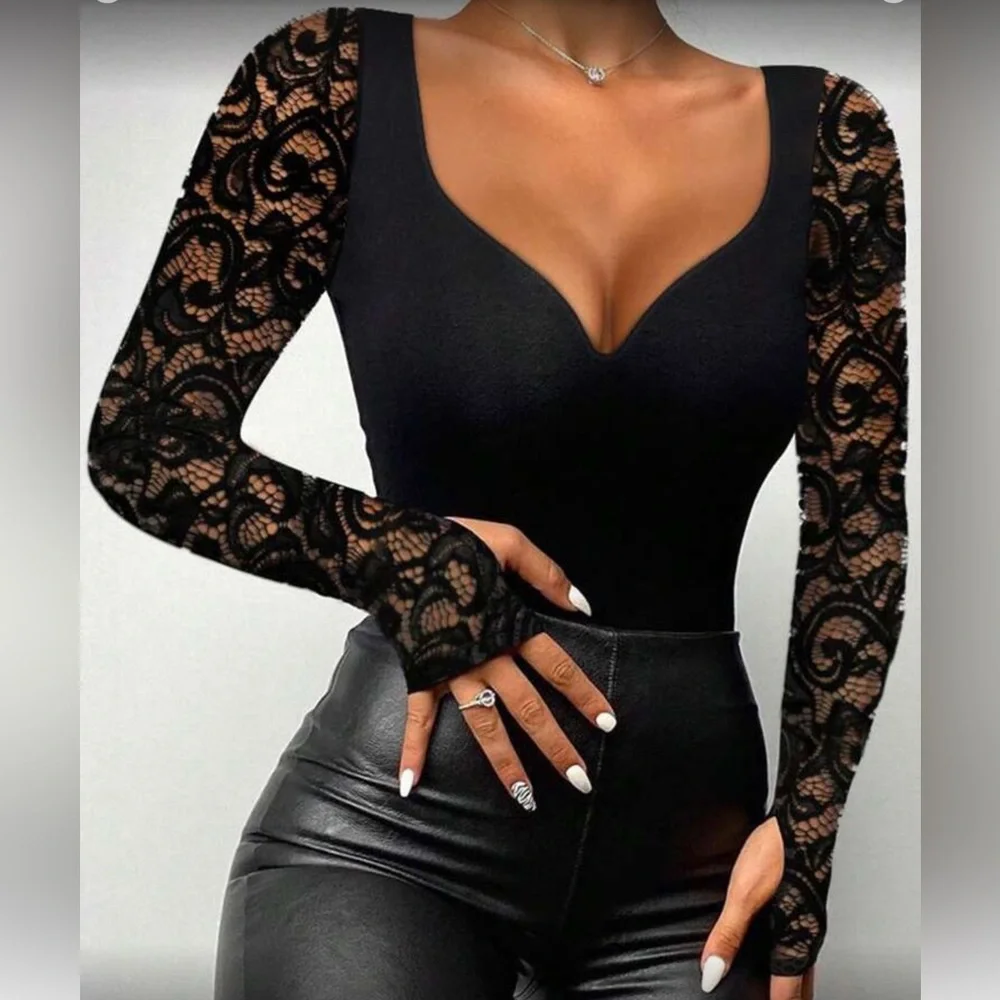Elegant Black Lace Long Sleeve Top